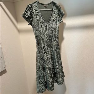 Textured Green flow dress